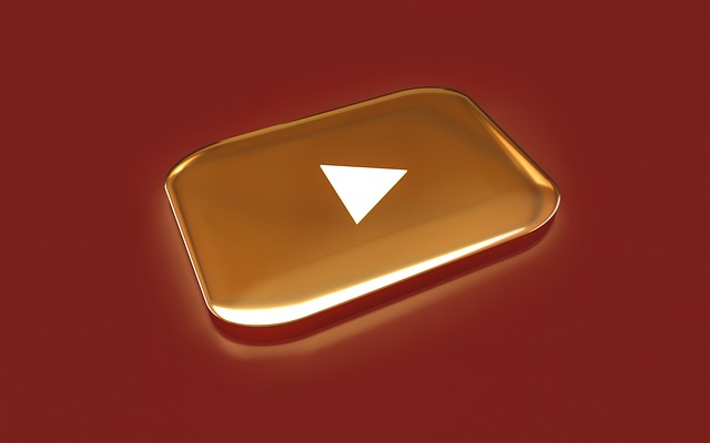 Twitch vs YouTube Gaming：電競串流平台龍頭戰